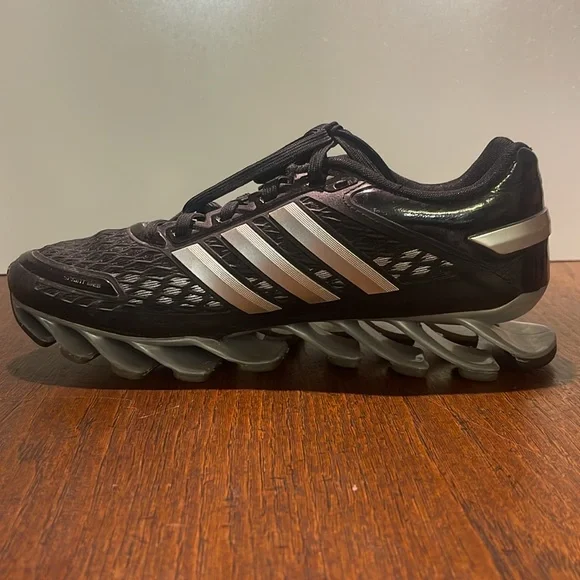 Adidas Spring Blade Razor Black - Picture 4 of 6